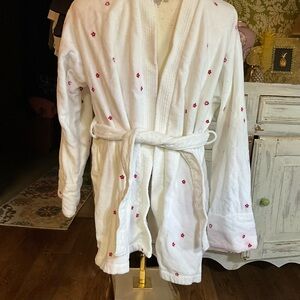 Victoria’s Secret med/lg short terry robe